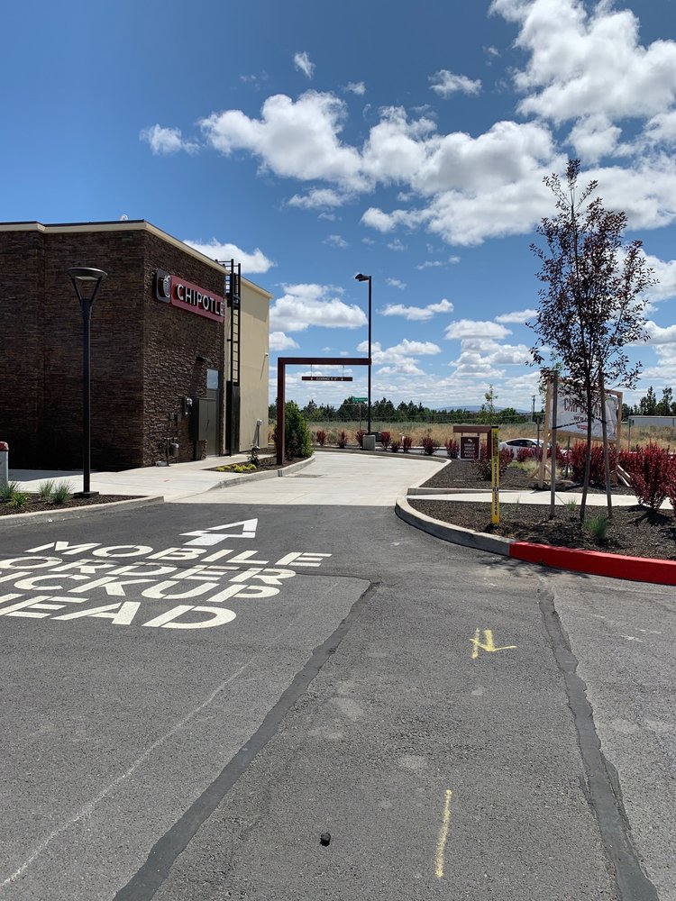 Chipotle Mexican Grill 20524 Robal Ln, Bend