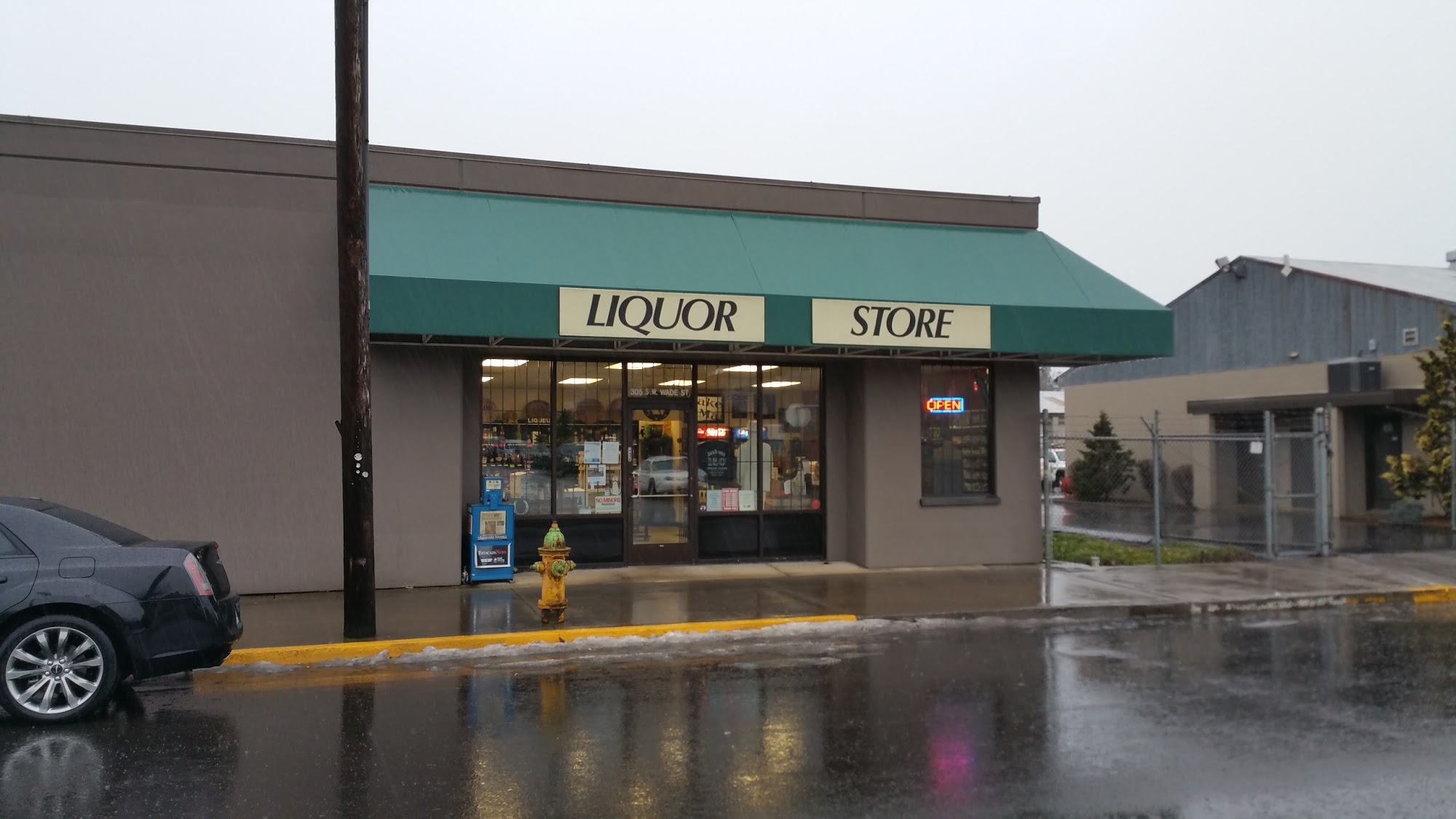Estacada Liquor Store