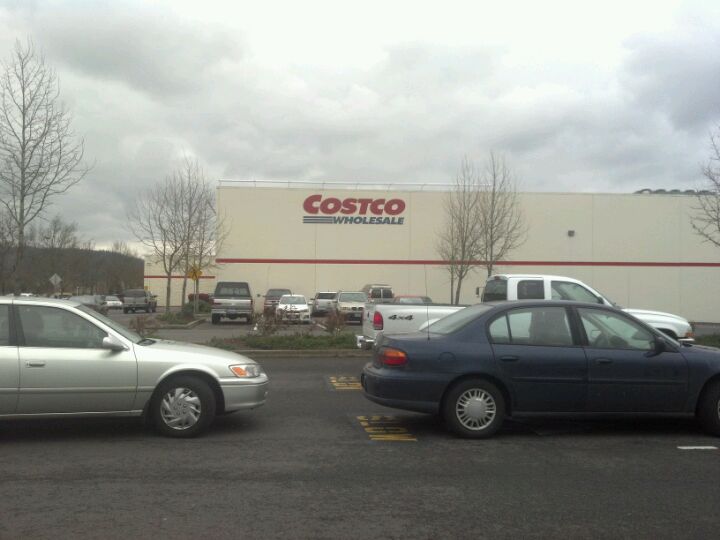 Costco Gas Station 2828 Chad Dr, Eugene