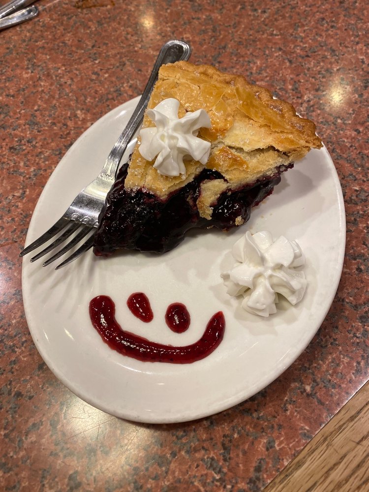 Shari's Cafe and Pies 2950 W 11th Ave, Eugene