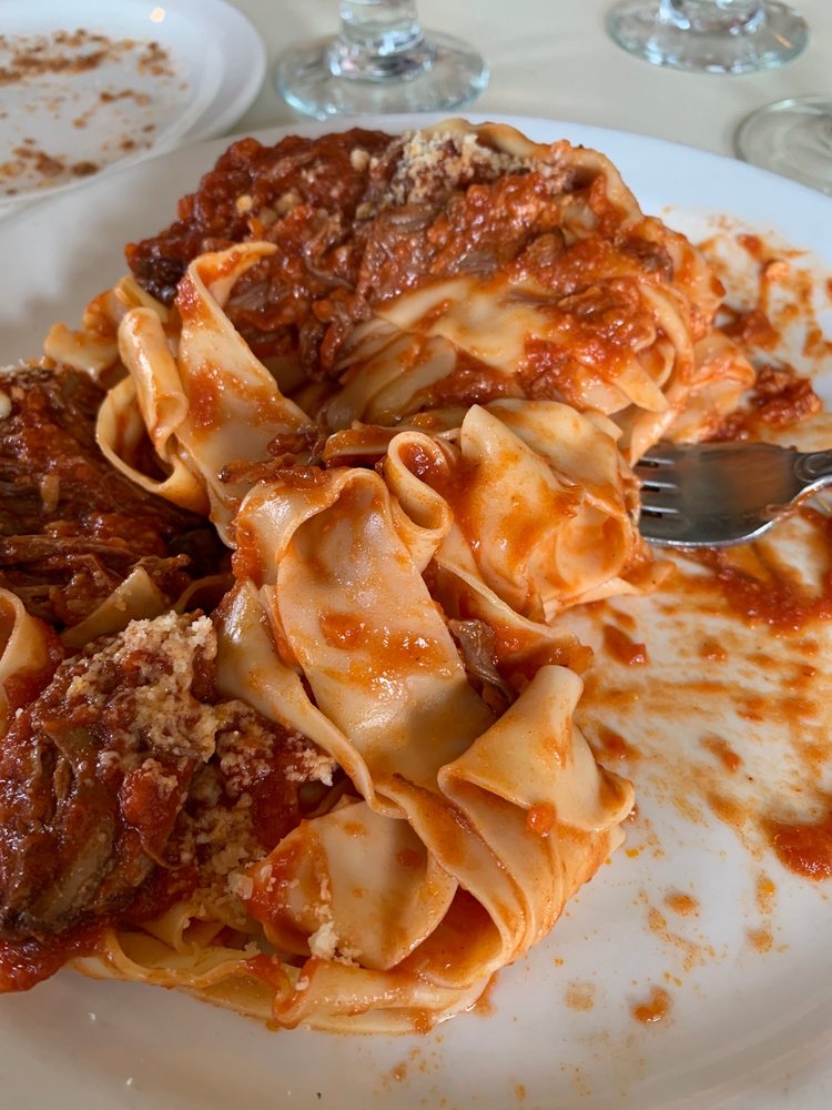 Beppe & Gianni's Trattoria 1646 E 19th Ave, Eugene