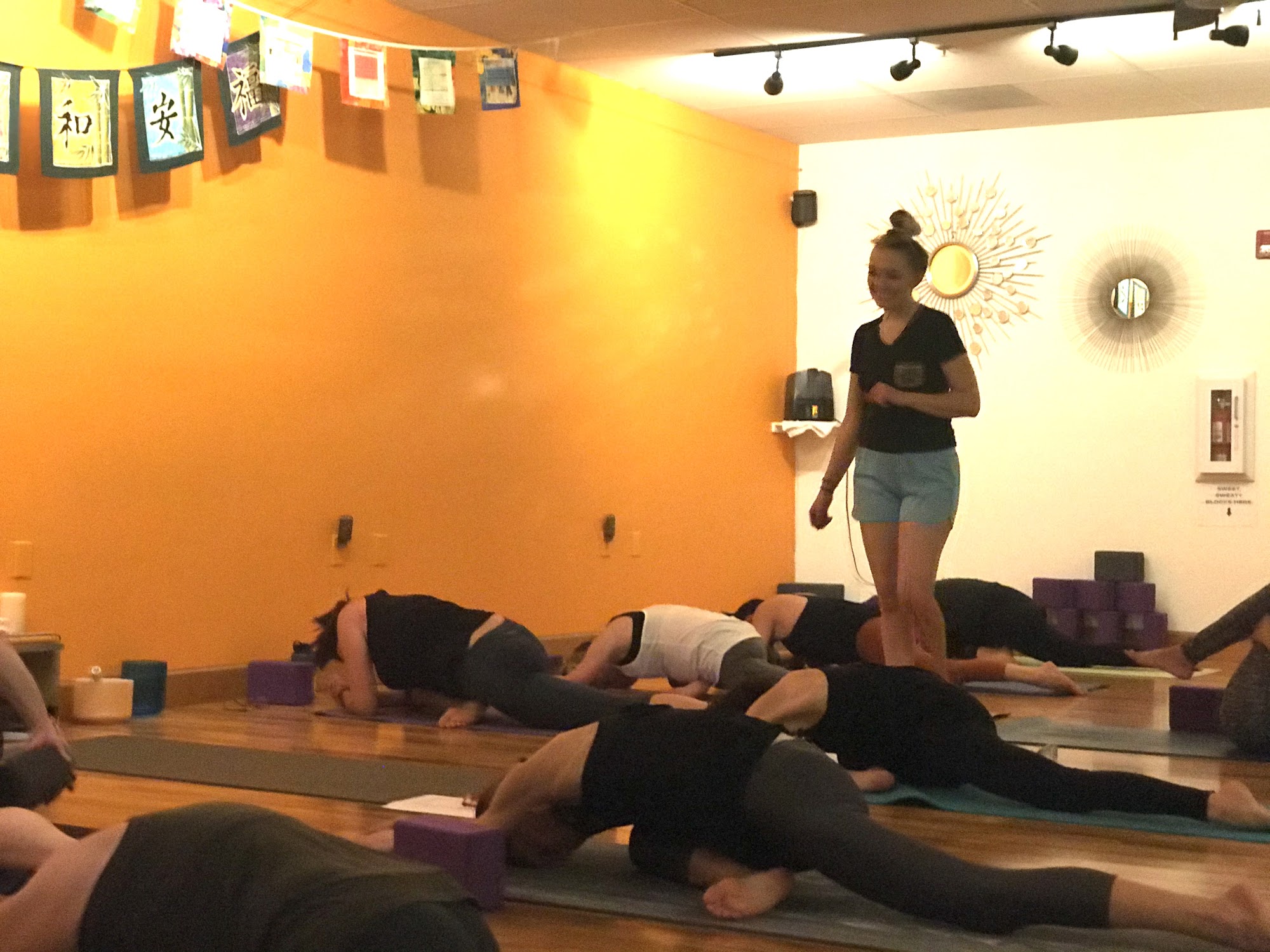 Namaspa Yoga & Massage