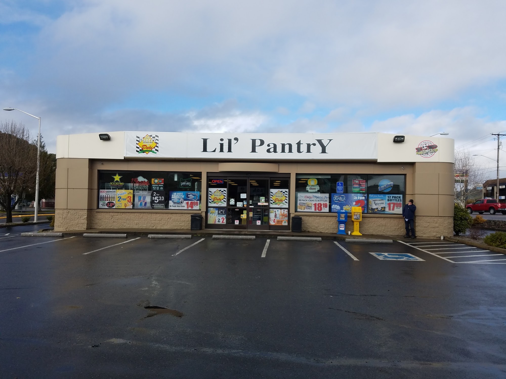 Lil Pantry Market & Deli