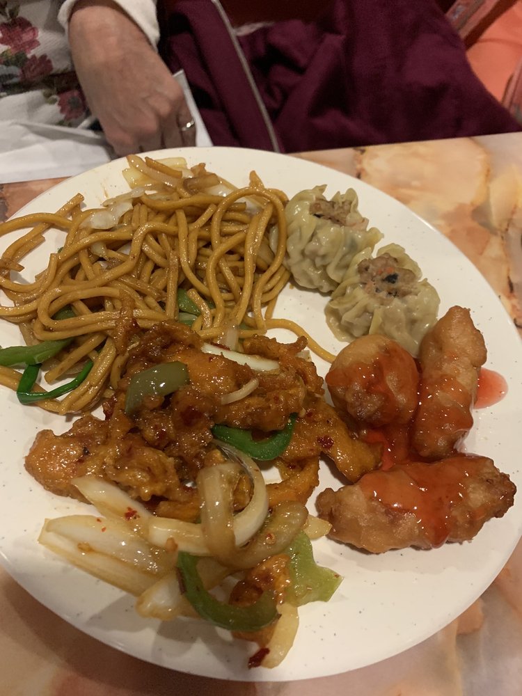 Great Wall Buffet 2875 Commercial St SE, Salem
