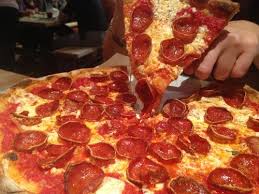 Donatello's Pizza 3981 Commercial St SE, Salem