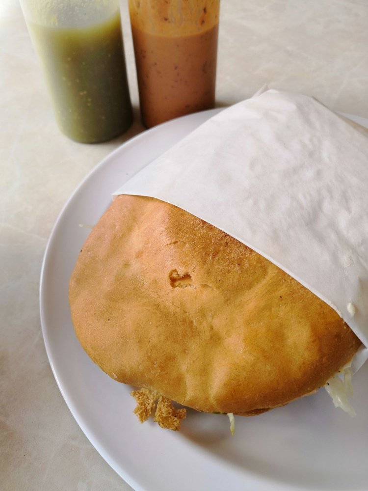 Juniors Taqueria 1705 Winter St NE, Salem