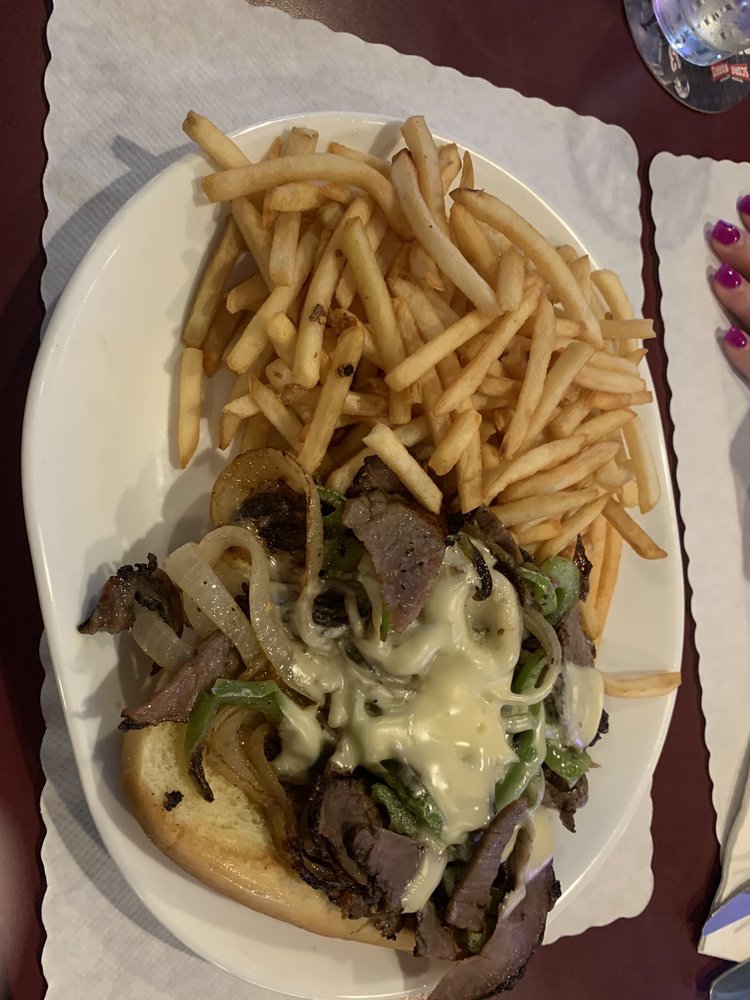 Jake's Bar & Grill 1686 12th St SE, Salem