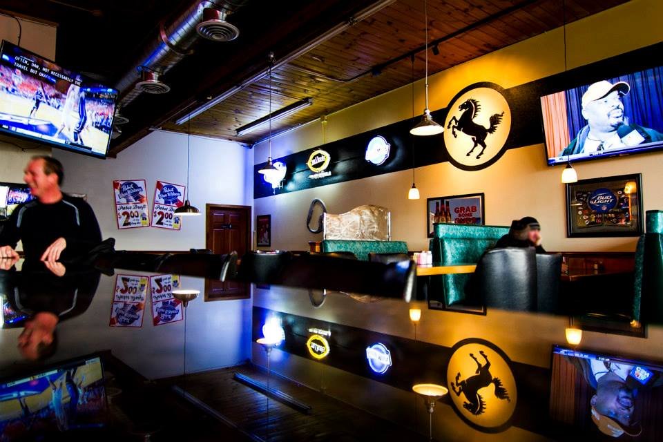 Dark Horse Bar & Grill 1528-1530 Broadway St NE, Salem