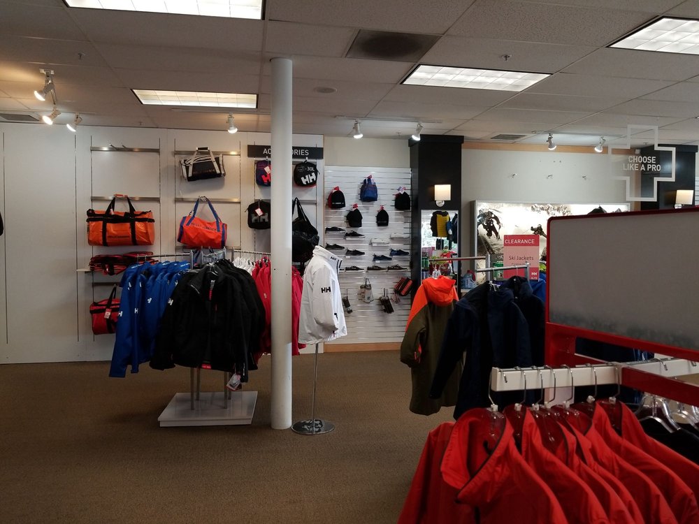 Helly Hansen 1111 N Roosevelt Dr #340, Seaside