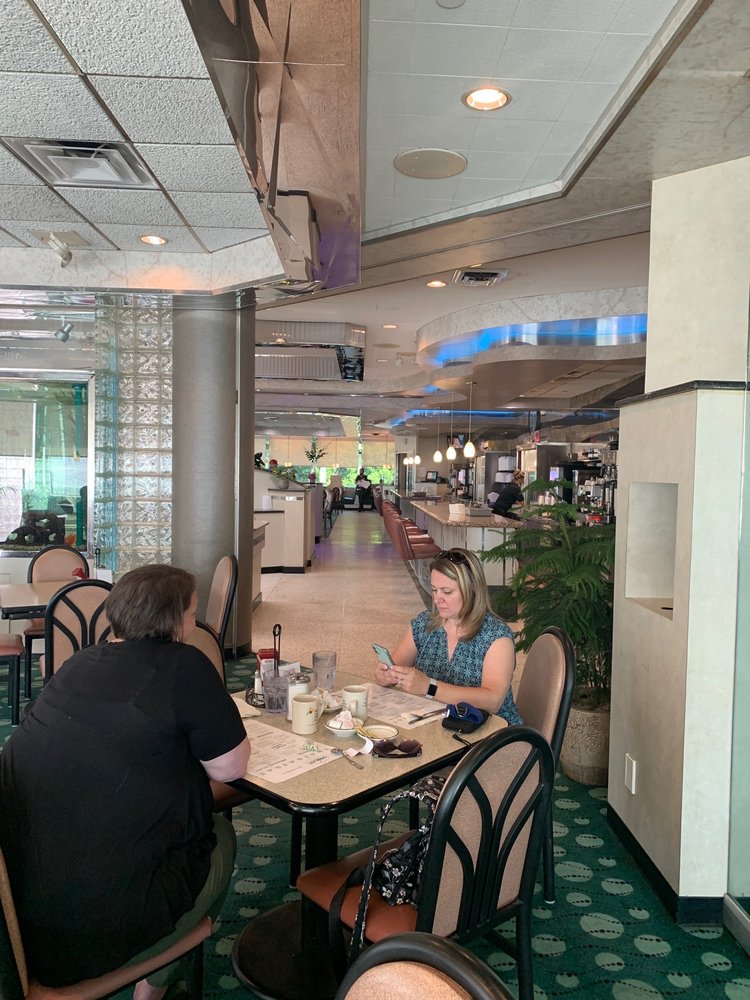 Starlite Diner 233 PA-100, Allentown