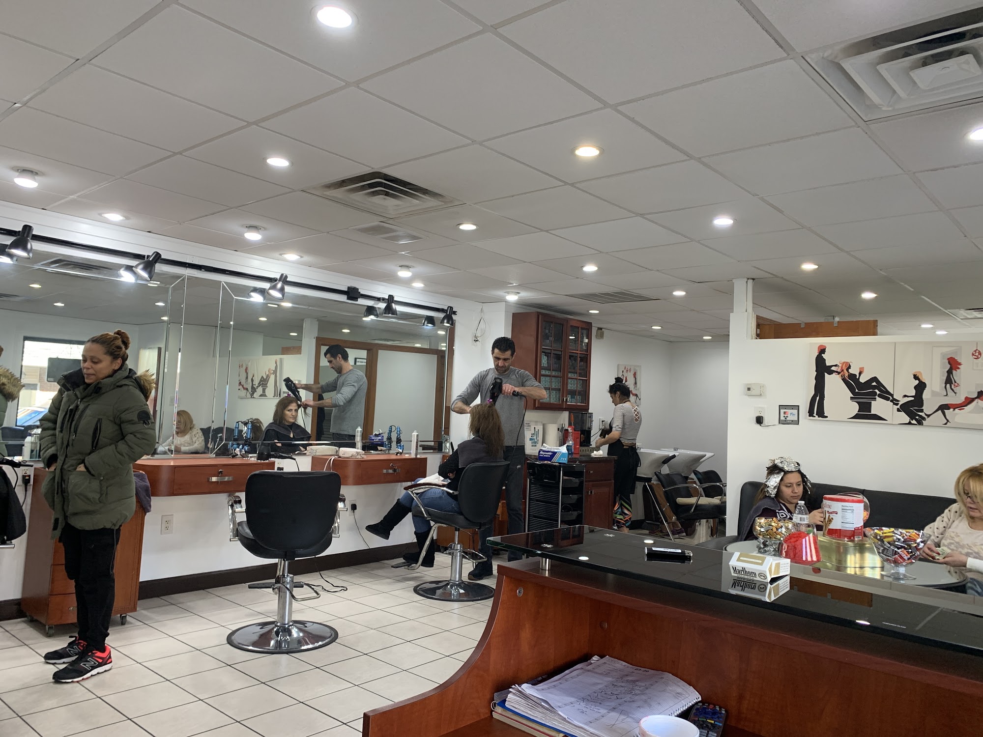 La Belle Hair & Nail Salon