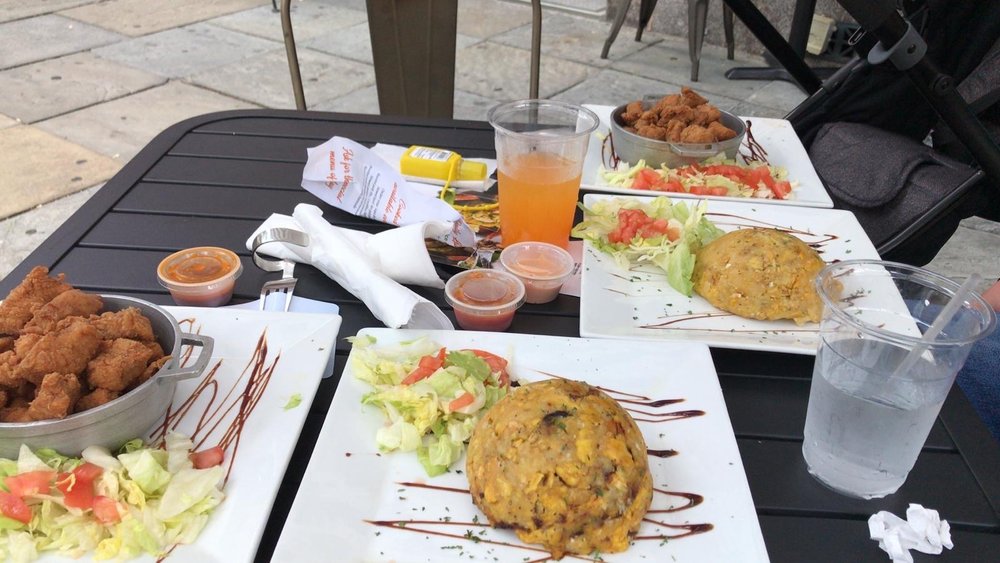 El Rey Del Mofongo 937 Hamilton St, Allentown
