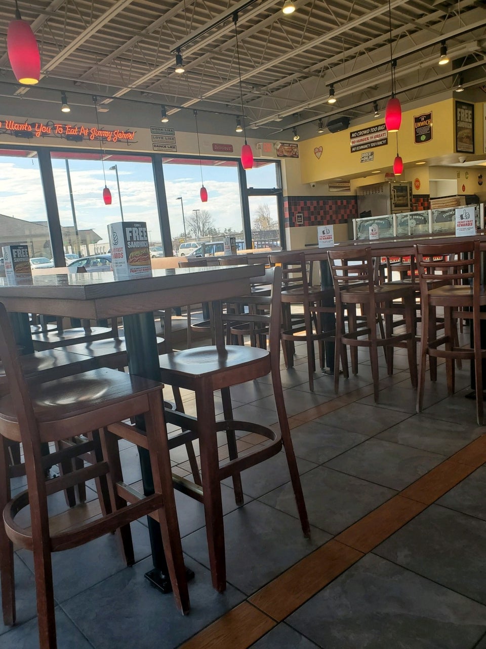 Jimmy John's 821 W Erie Plaza Dr, Erie