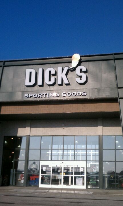 DICK'S Sporting Goods 2088 Interchange Rd, Erie