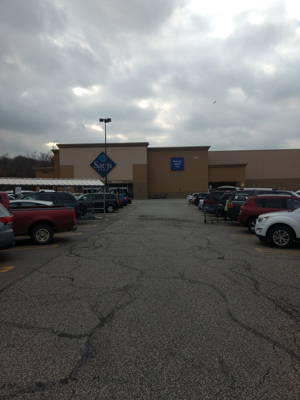 SAM'S CLUB - 7200 Peach St, Erie PA - Hours, Directions, Reviews ...