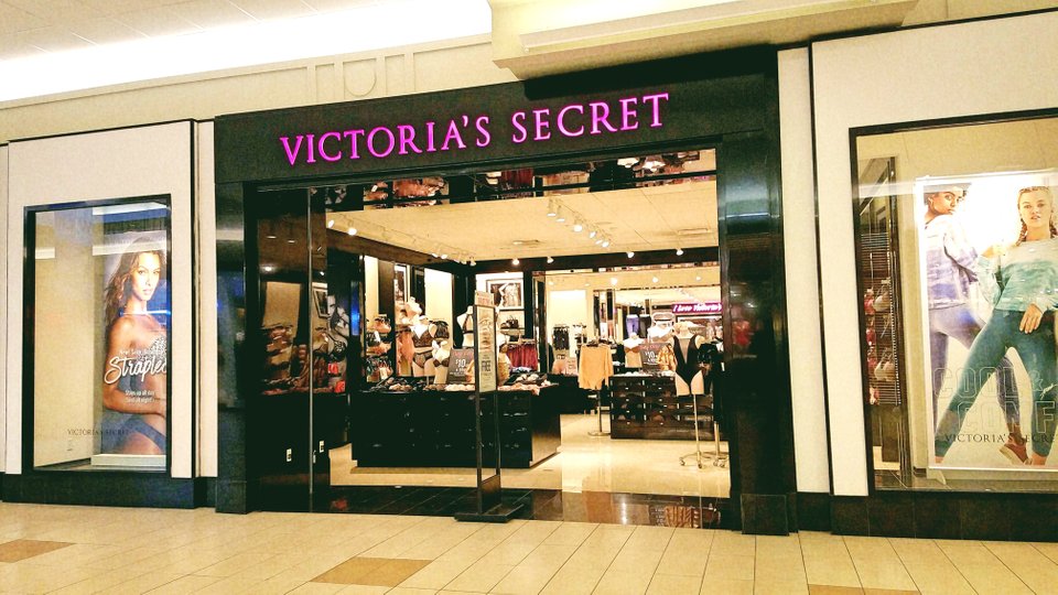 Victoria's Secret 1 Millcreek Mall, Erie