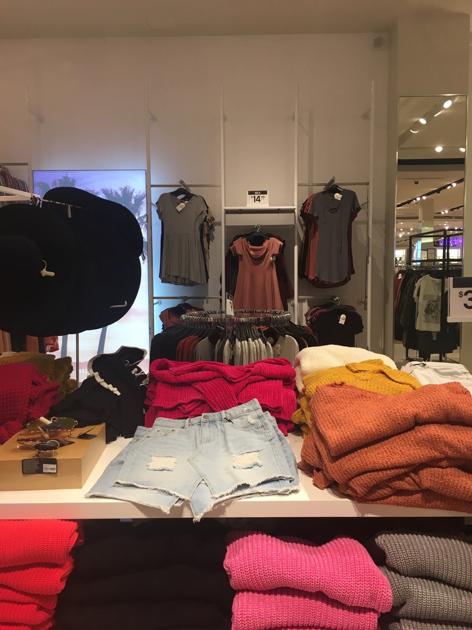 Forever 21 450 Millcreek Mall, Erie