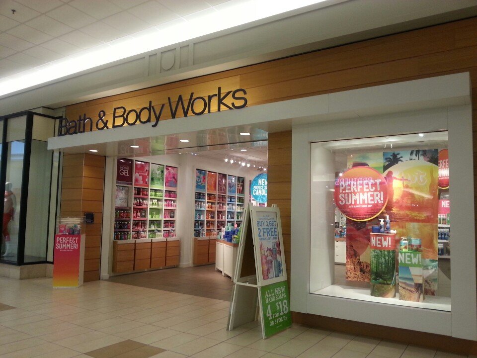 Bath & Body Works 5800 Peach St, Erie