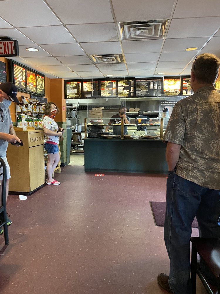 Italian Pizza & Subs 6220 Derry St # A, Harrisburg