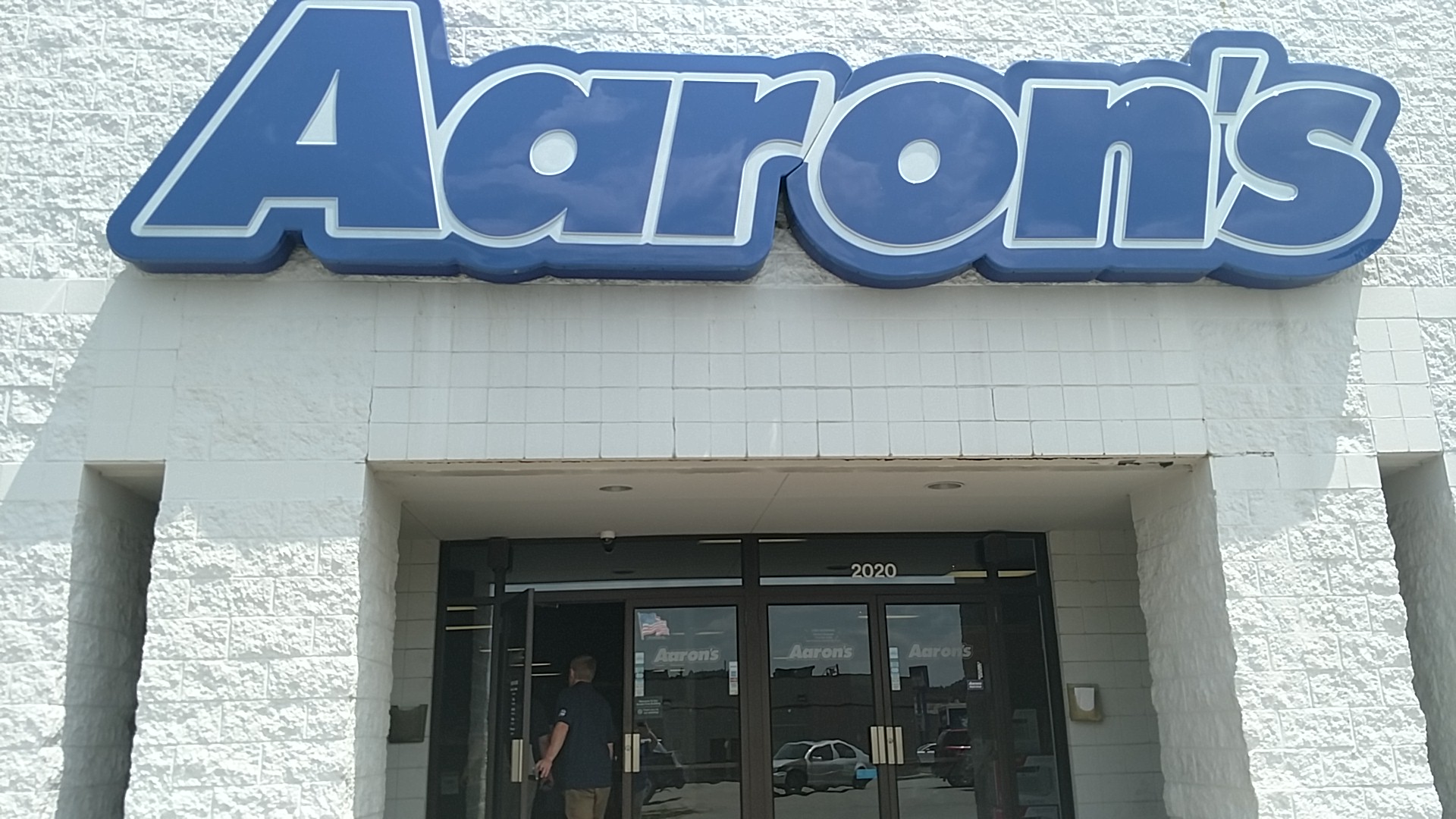 Aaron's