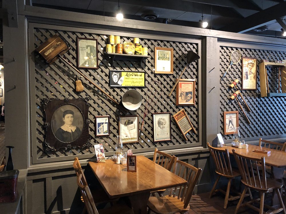 Cracker Barrel Old Country Store 35 S Willowdale Dr Ste 1822, Lancaster