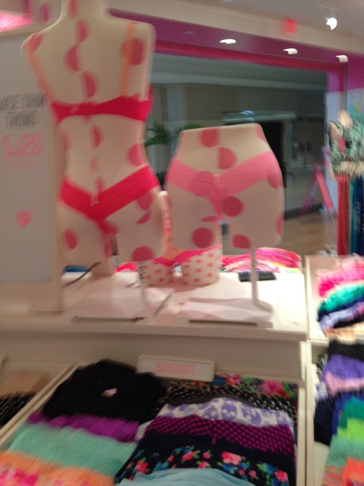 Victoria's Secret 327 Park City Center L-331, Lancaster