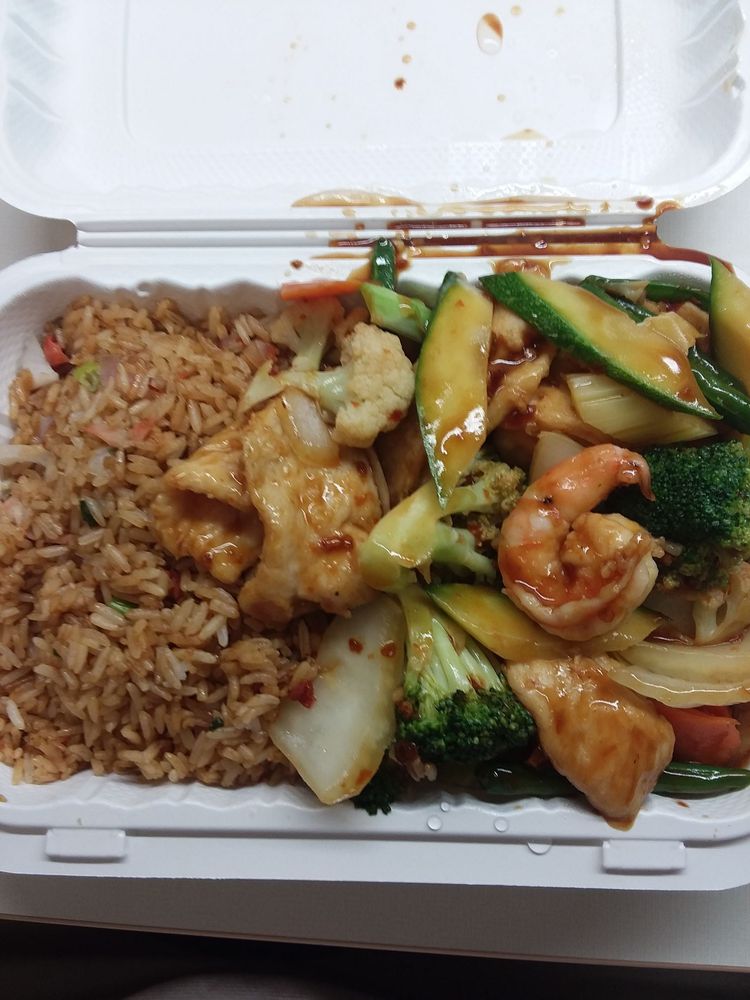 China House Restaurant 2052 Fruitville Pike, Lancaster