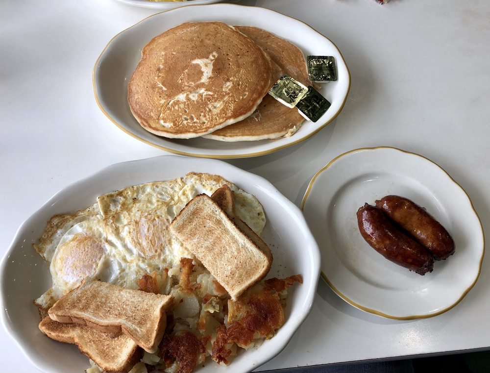 Alice's Diner 1665 Lincoln Hwy E, Lancaster
