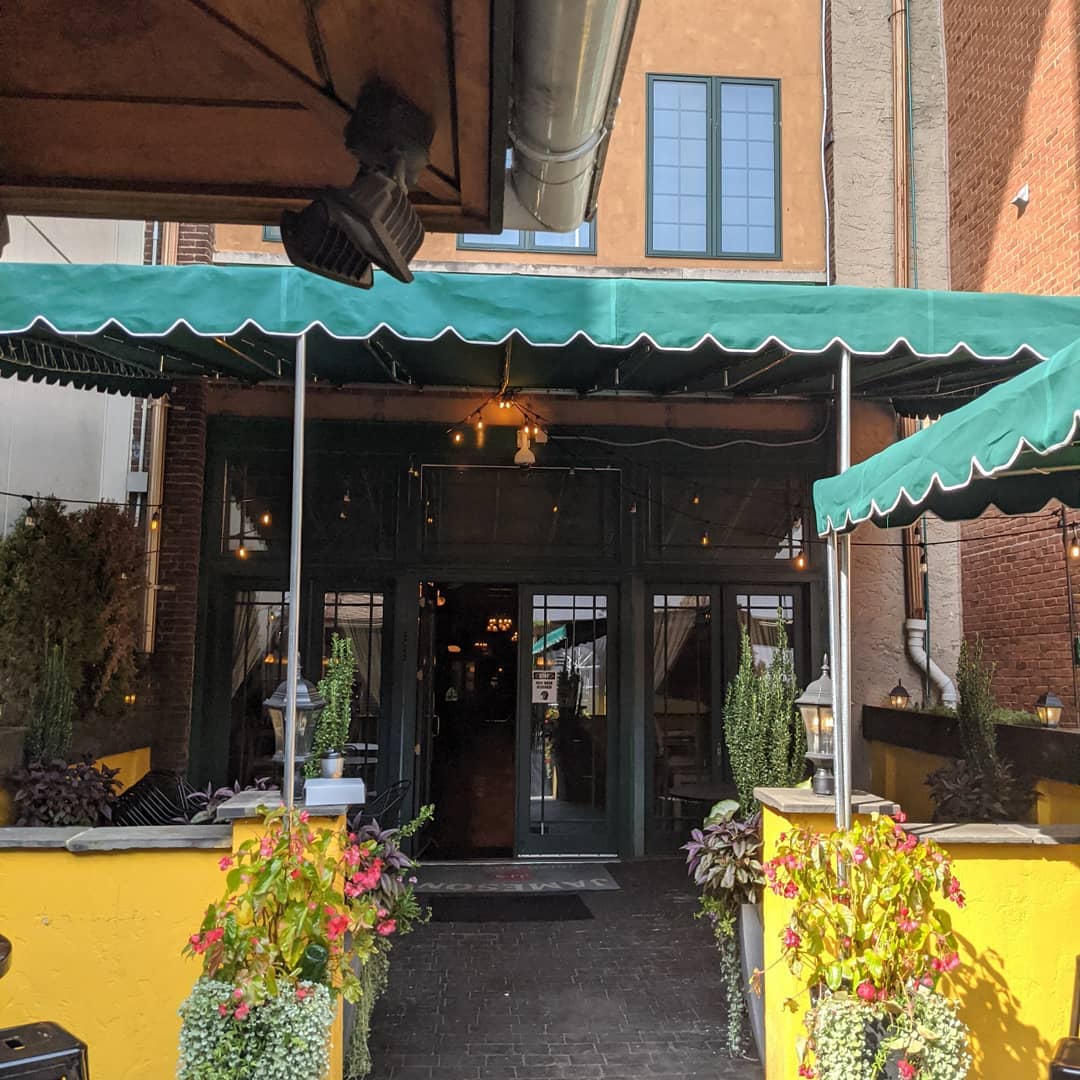 Annie Bailey's Irish Public House 28-30 E King St, Lancaster