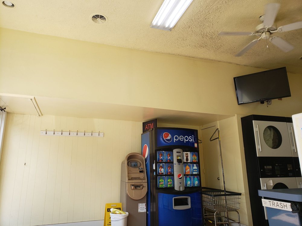 Daisy Laundromat 3115 West Chester Pike, Newtown Square