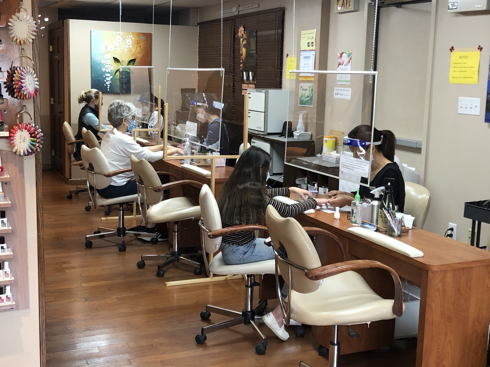 R&R Nail Spa