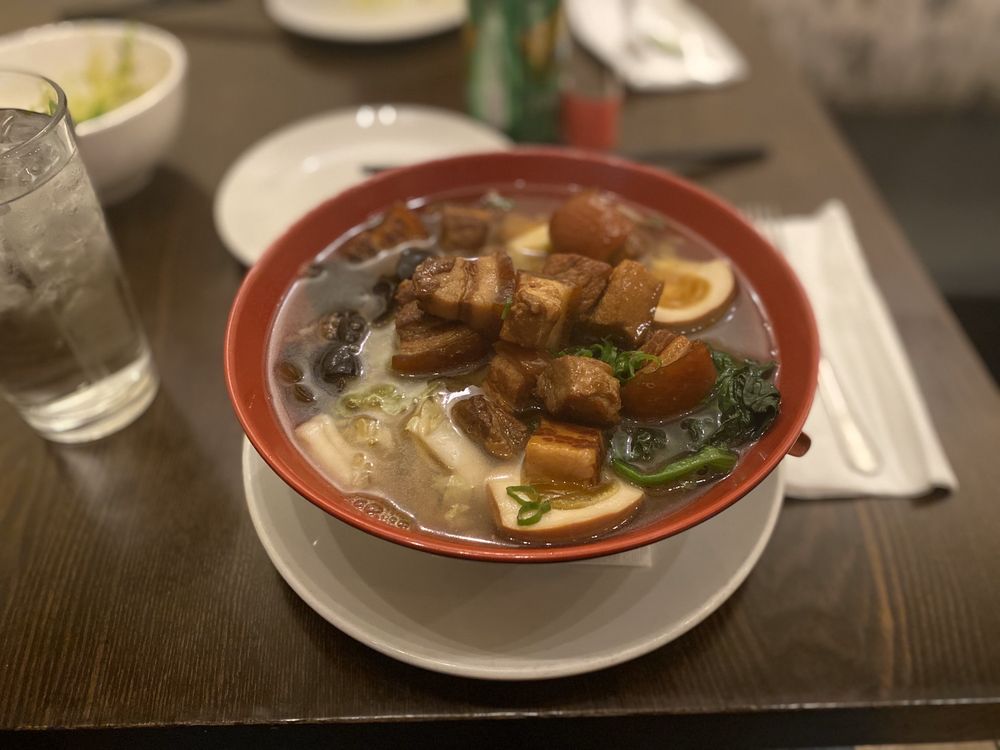 Dim Sum & Noodle 2000 Hamilton St # 104, Philadelphia