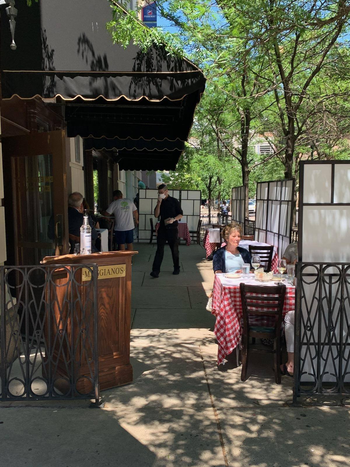 Maggiano's Little Italy 1201 Filbert St, Philadelphia