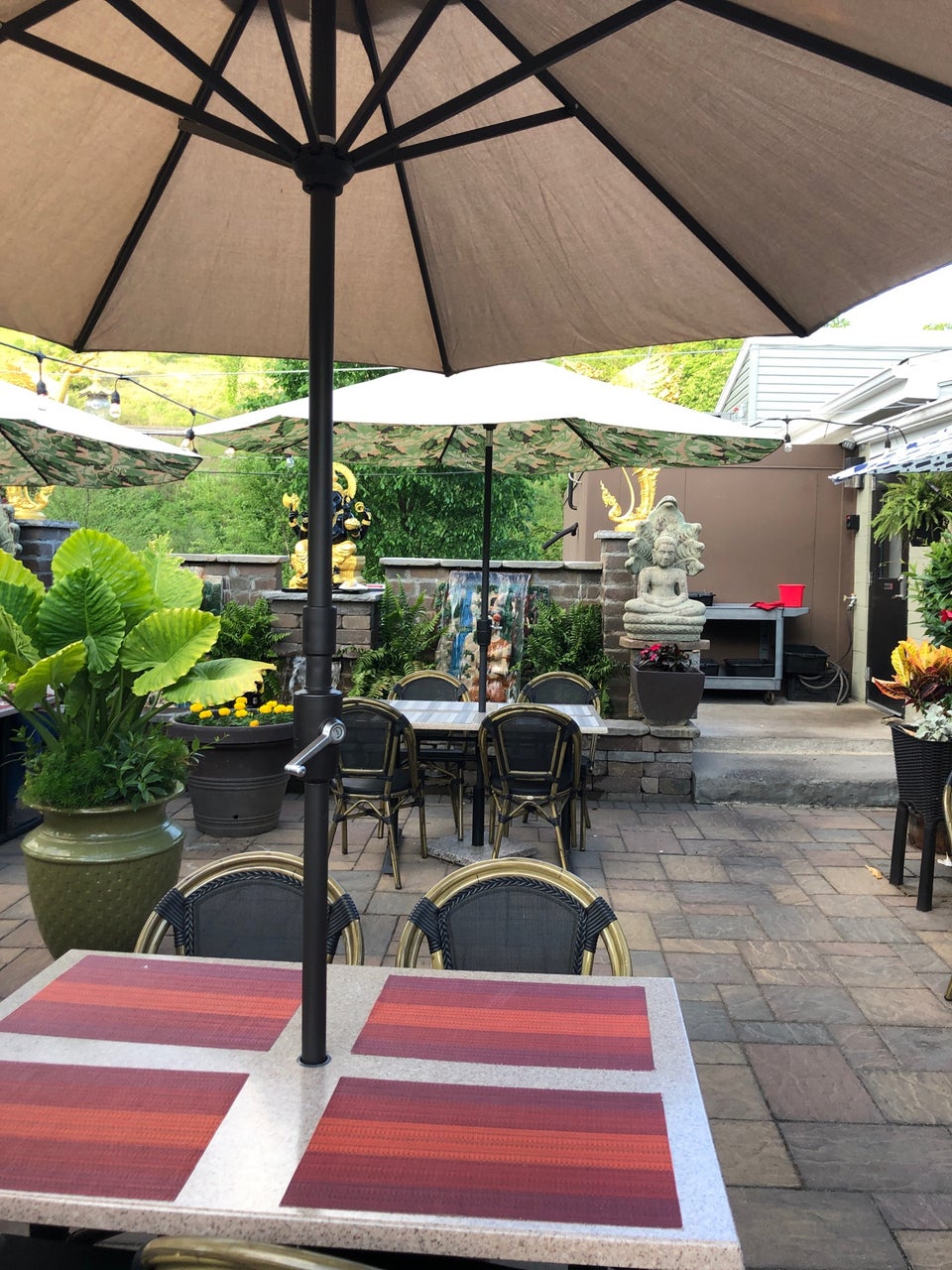 Nickys Thai Kitchen 1026 Mt Nebo Rd, Pittsburgh