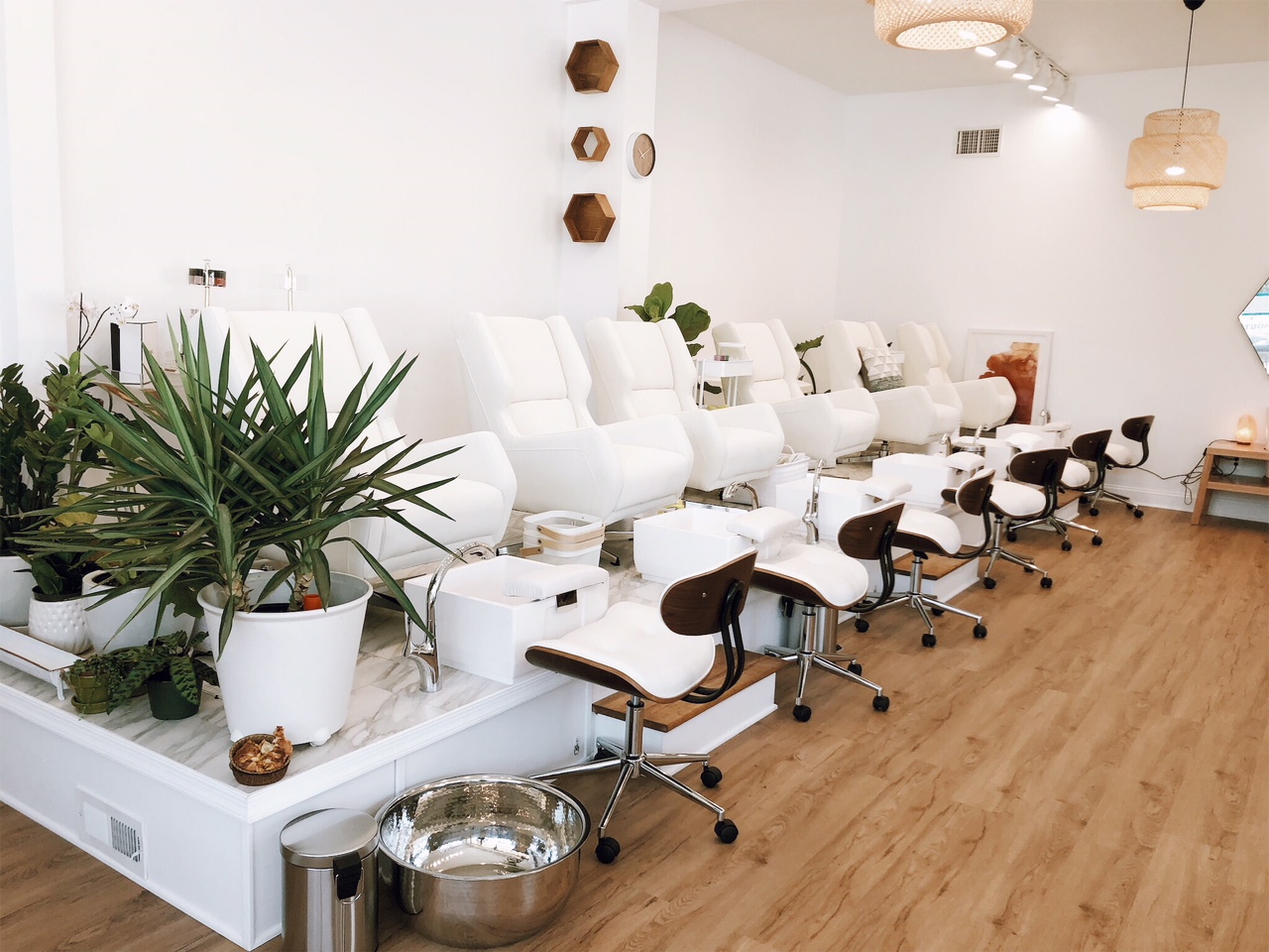 Omni Organics Nail Salon