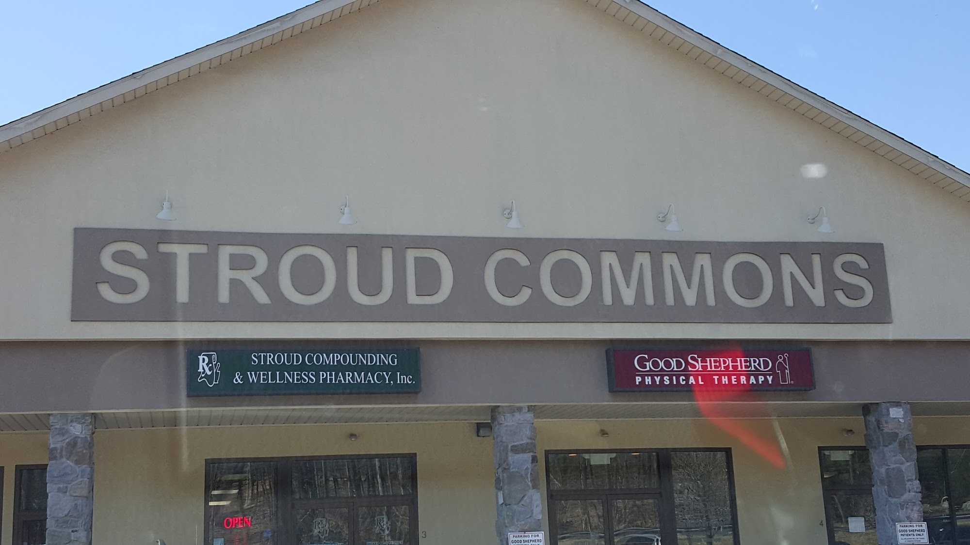 Stroud Compounding & Wellness Drugstore