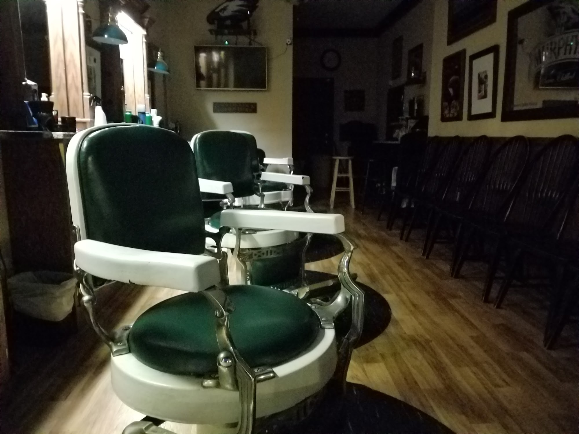 VanRyn's Barber Shop