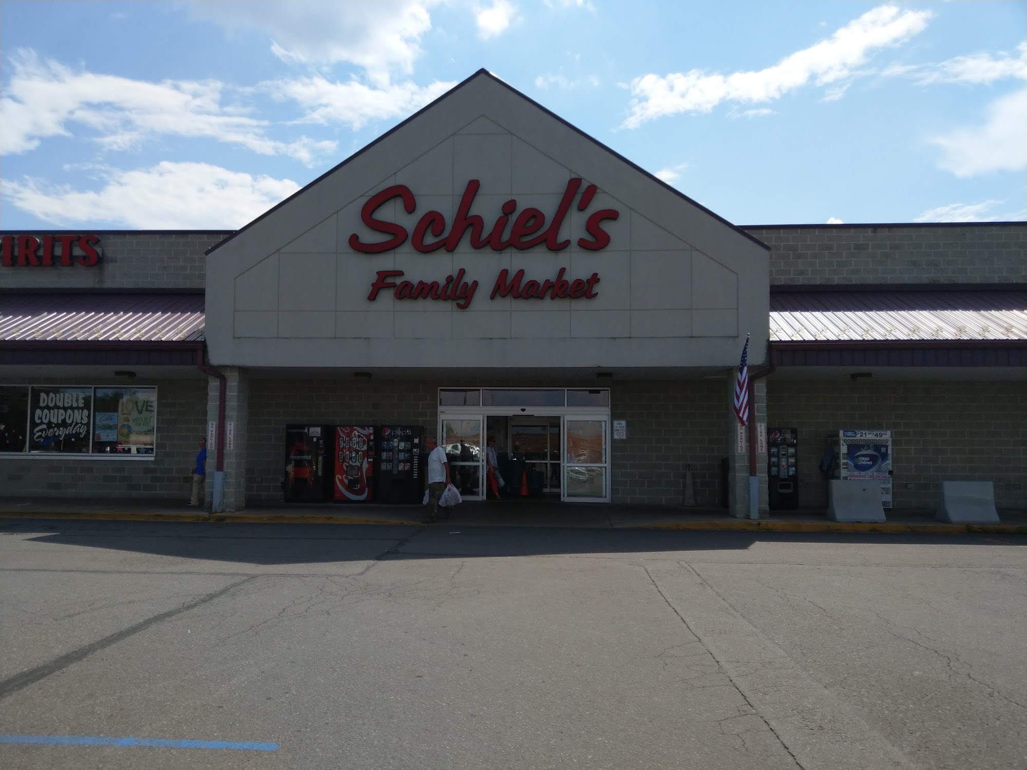 Schiel's Family Market George Ave