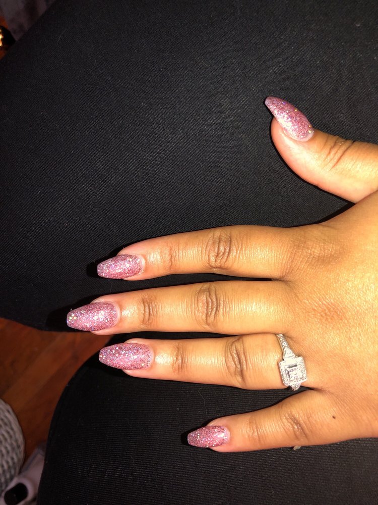 Dena's Nail 1000 Easton Rd, Wyncote