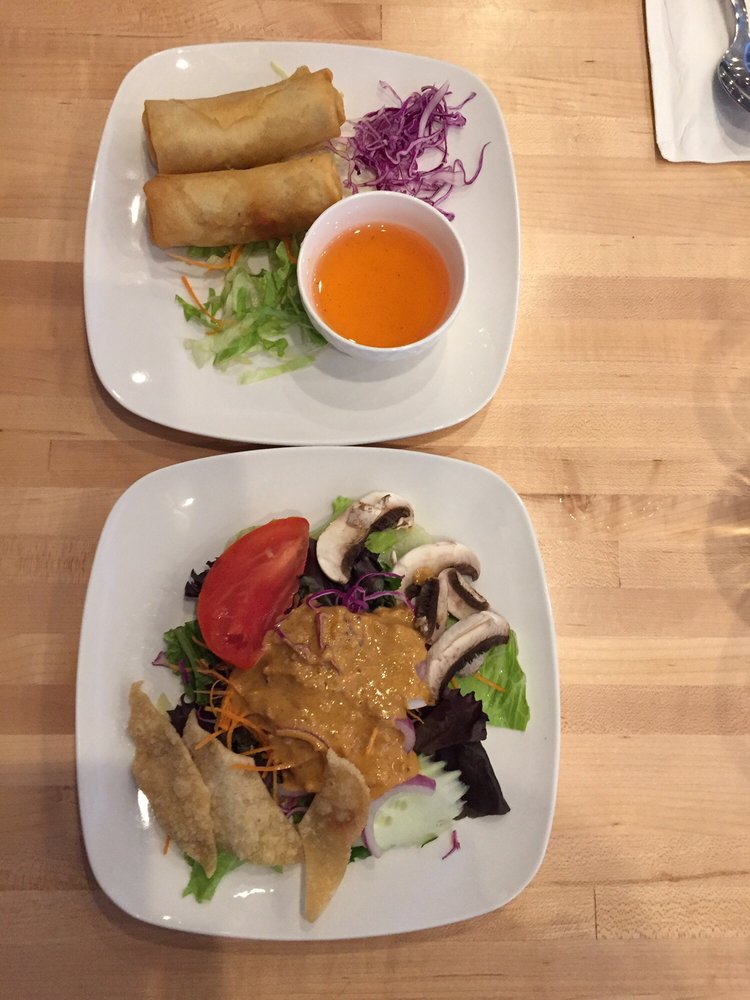 Rudee’s Thai Cuisine 333 E Lancaster Ave, Wynnewood