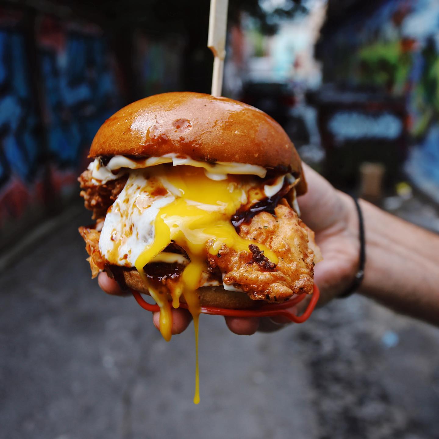 BURGER ROYAL 3820 St Laurent Blvd, Montreal
