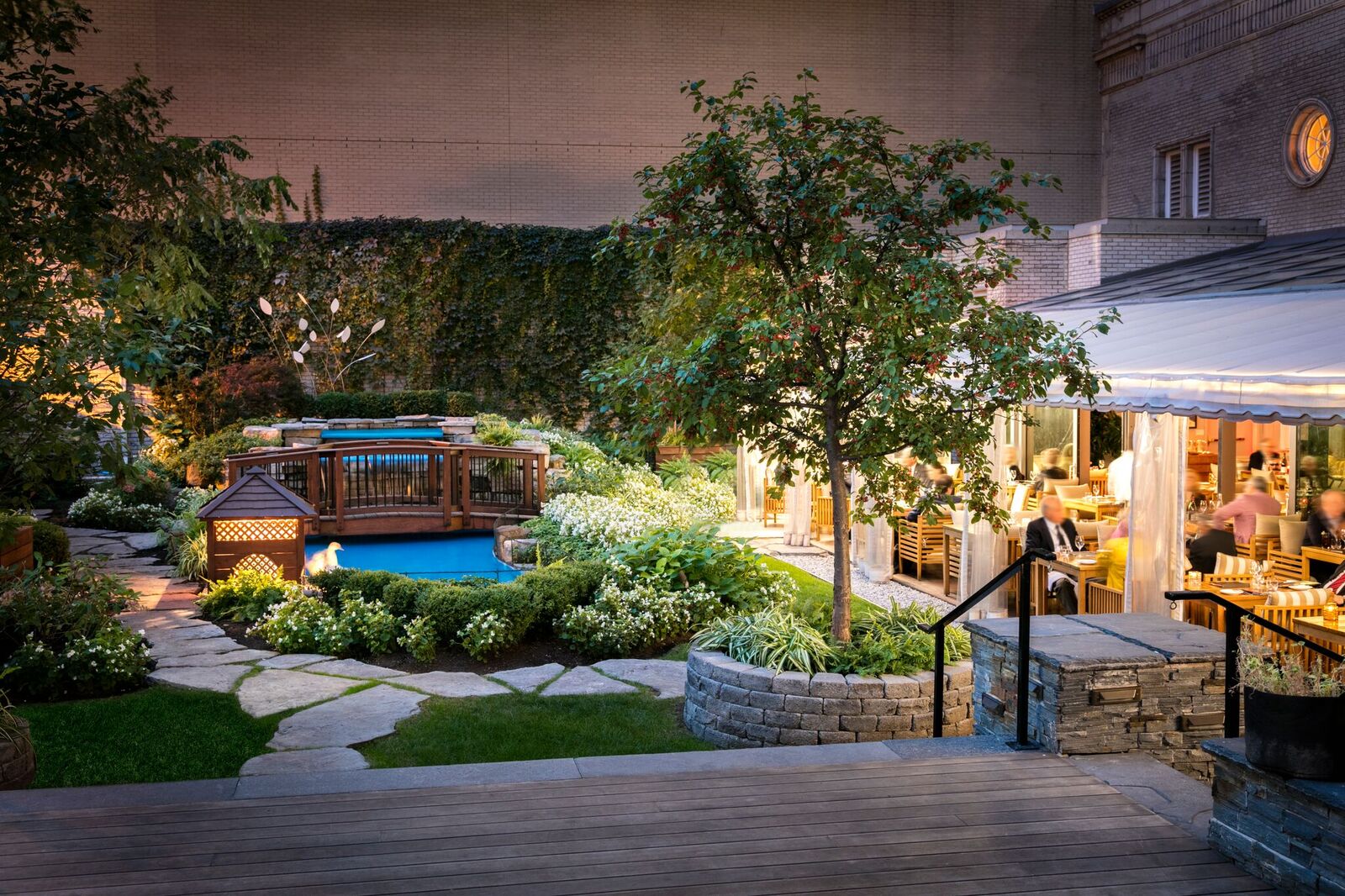 Maison Boulud 1228 Sherbrooke St W, Montreal