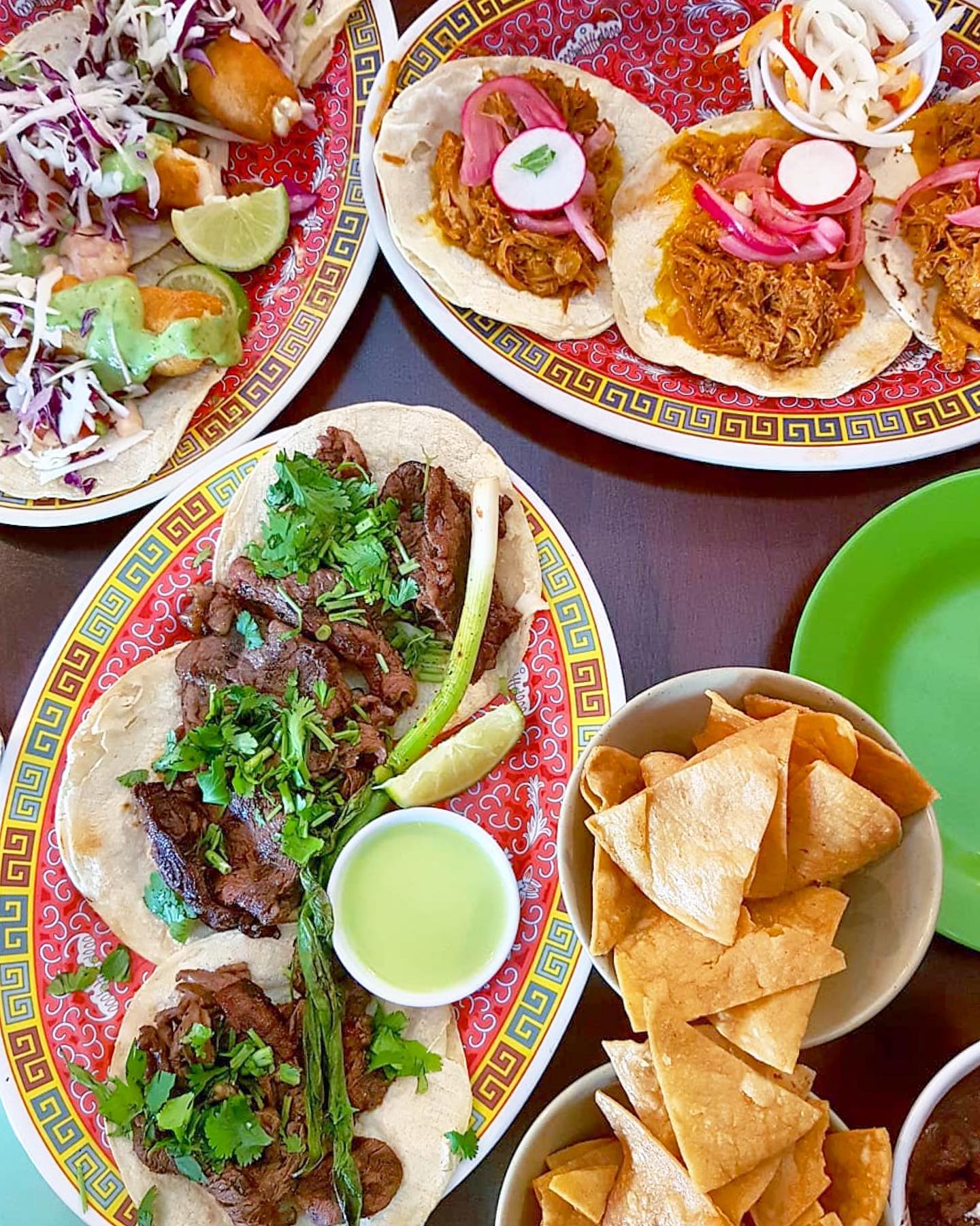 La Capital Tacos 1096 St Laurent Blvd, Montreal