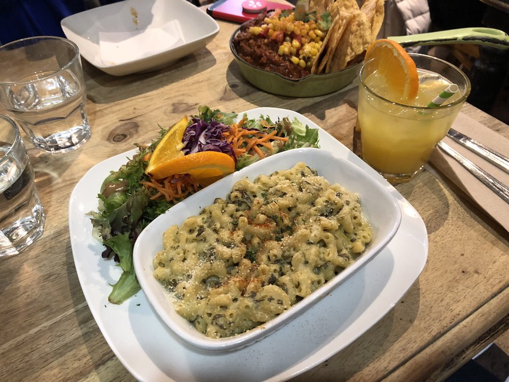 Lola Rosa Café 545 Milton St, Montreal