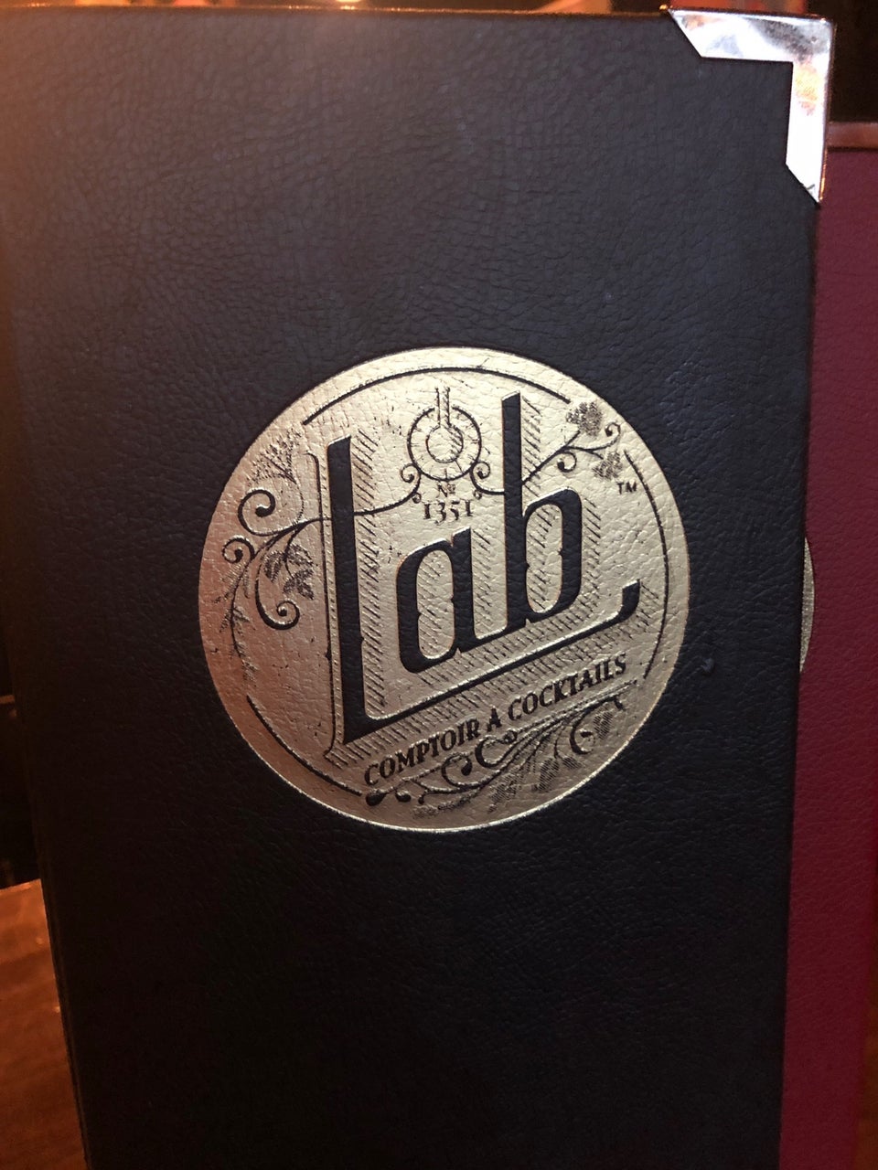 BAR LE LAB, COMPTOIR À COCKTAILS 279 St Catherine St E, Montreal