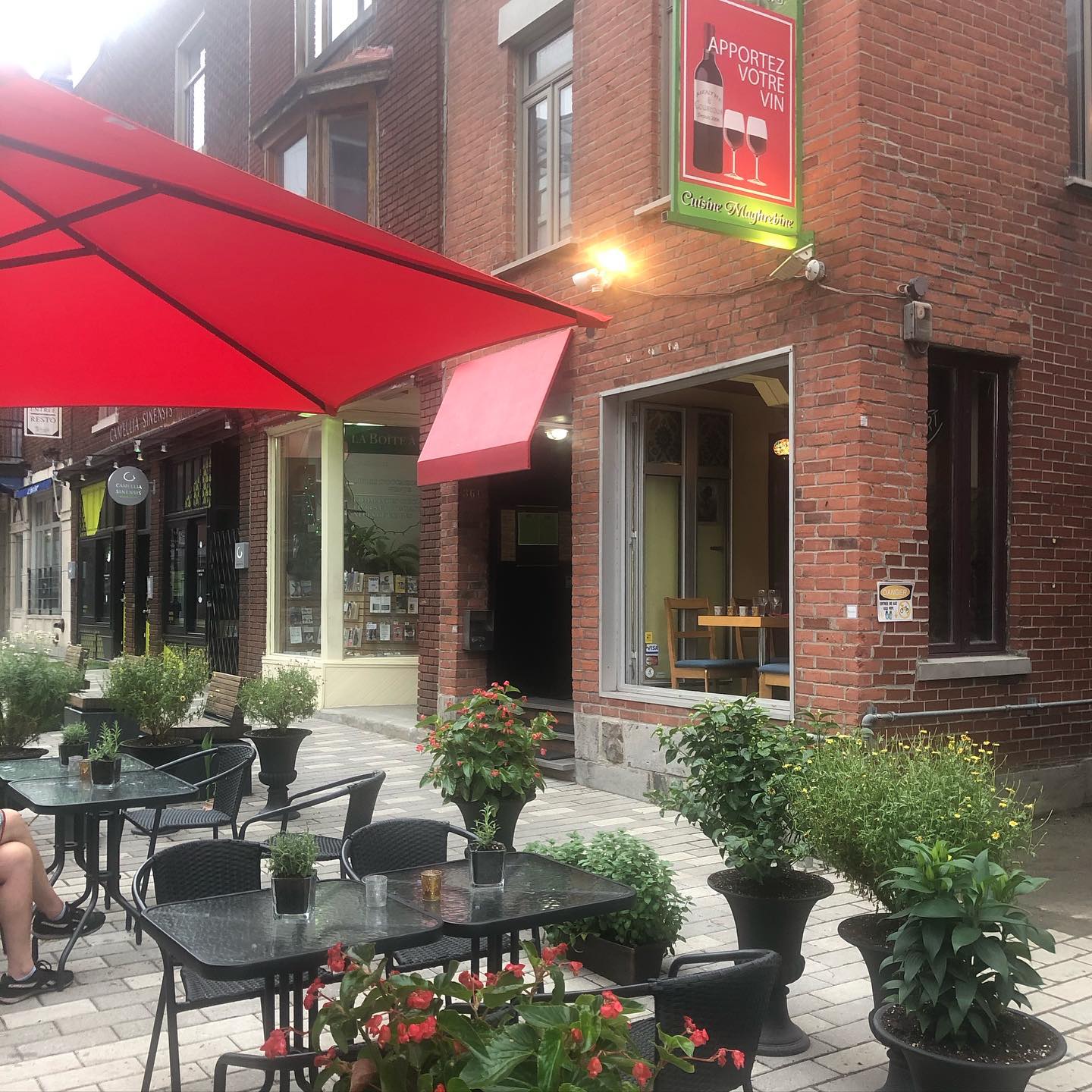 Menthe et couscous 361 Rue Émery, Montréal