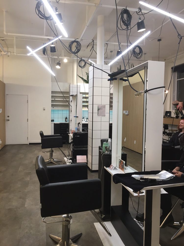 25 Best Hair Salons Near Montreal Qc 2021 Bestprosintown
