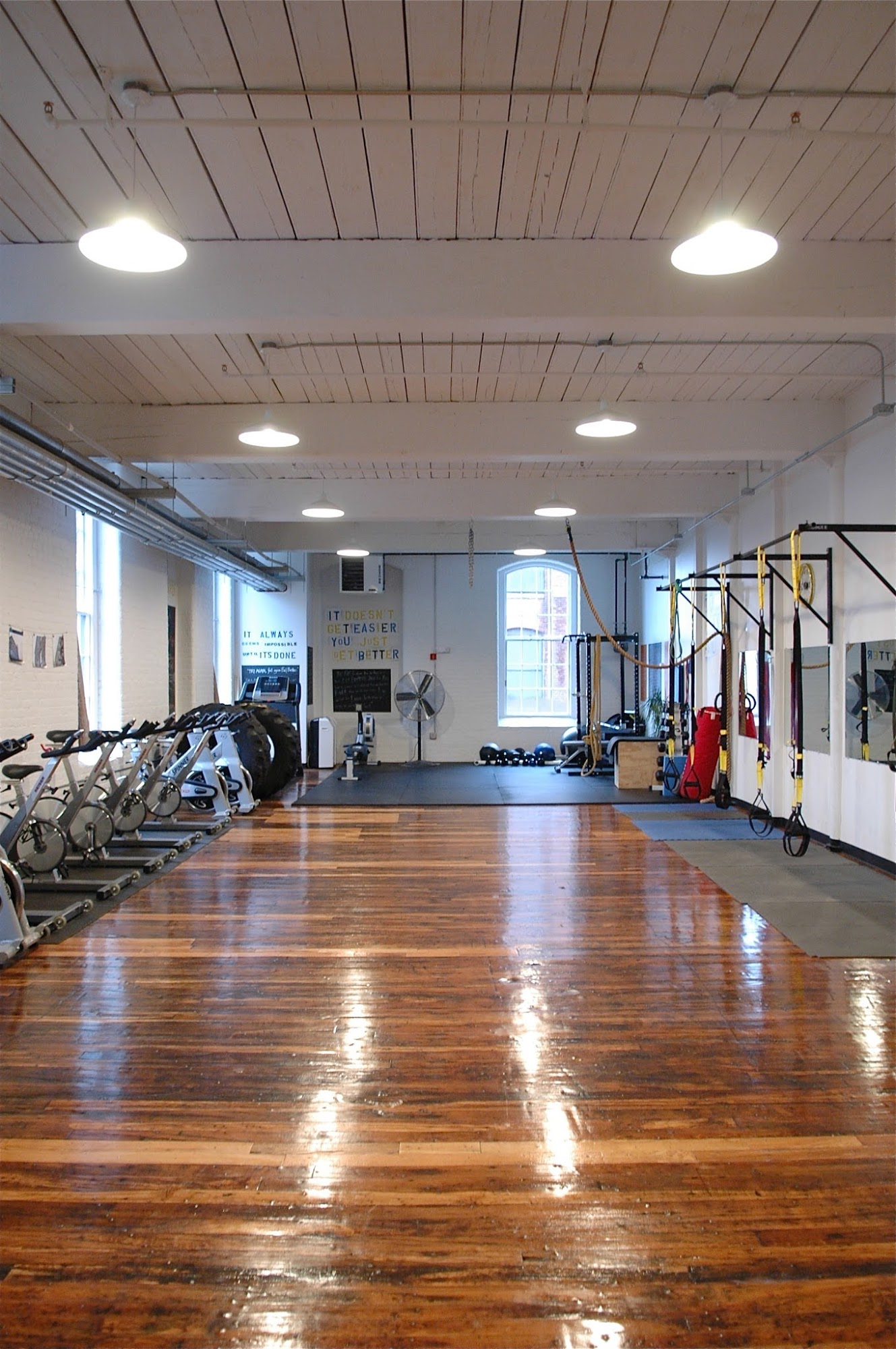 PE Fitness Studio