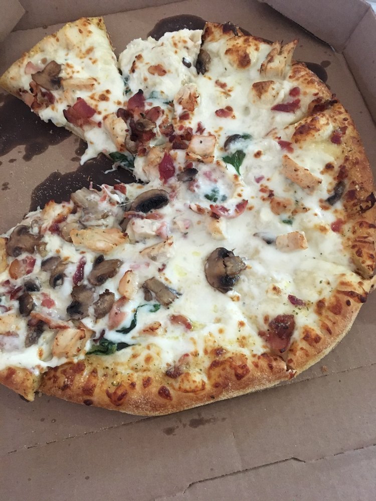 Domino's Pizza 1010 Chalkstone Ave, Providence