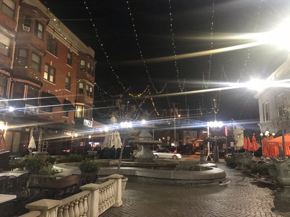 Costantino's Venda Bar & Ristorante 265 Atwells Ave, Providence
